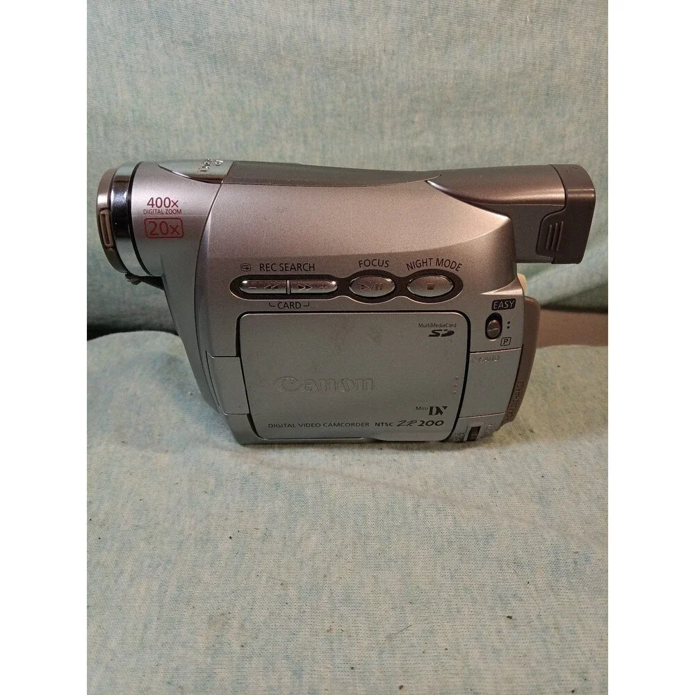 Canon Digital Video Camcorder Mini DV NTSC ZR 200 - UNIT ONLY